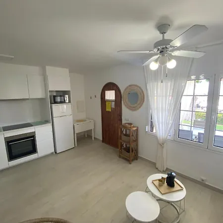 Apartamento Casa Carlito 153 - Zona 3 - *